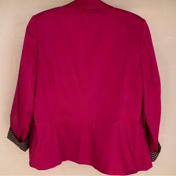 Worthington Hot pink with Black and White Checkered Lining Blazer Size 1X - Picture 6 of 8